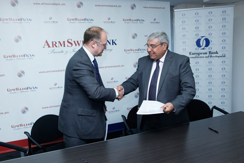 <<ԱՐՄՍՎԻՍԲԱՆԿ>> ՓԲԸ-Ի  ԵՎ  ՎԵՐԱԿԱՌՈՒՑՄԱՆ ԵՎ ԶԱՐԳԱՑՄԱՆ ԵՎՐՈՊԱԿԱՆ ԲԱՆԿԻ ՄԻՋԵՎ  ՍՏՈՐԱԳՐՎԵԼԻՔ ՓՄՁ ՎԱՐԿԱՎՈՐՄԱՆ ՇՐՋԱՆԱԿՆԵՐՈՒՄ ՊԱՅՄԱՆԱԳԻՐ Է ՍՏՈՐԱԳՐՎԵԼ