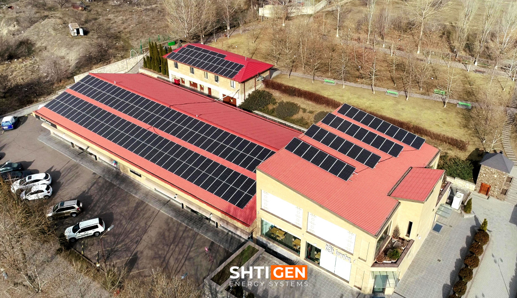 Բեյսիք Սենթր 1.jpg